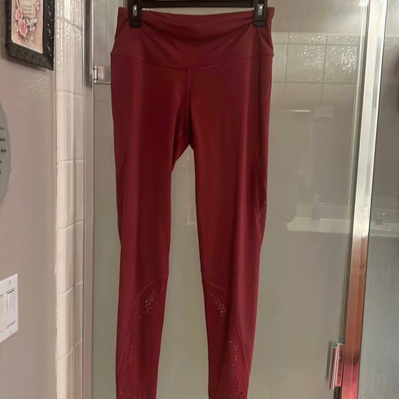 Medium - Picture 1 of 1